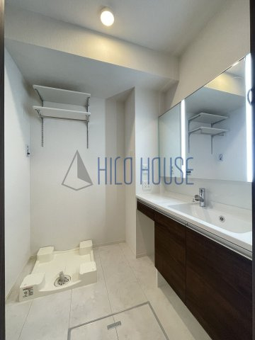 D-RESIDENCE東田町の洗面所
