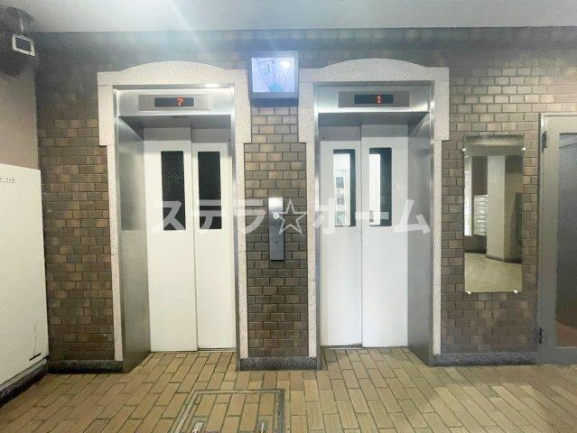 青葉丘マンションのその他共用部分|エレベーター2基あります
