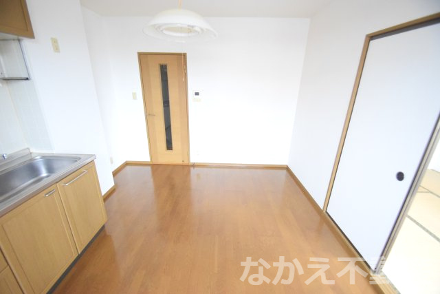 【居間・リビング】 | ゆったり過ごせる居間です