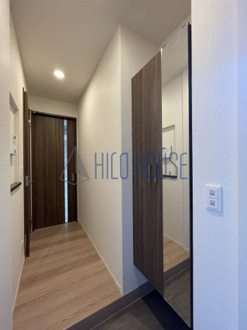 D-RESIDENCE東田町の玄関