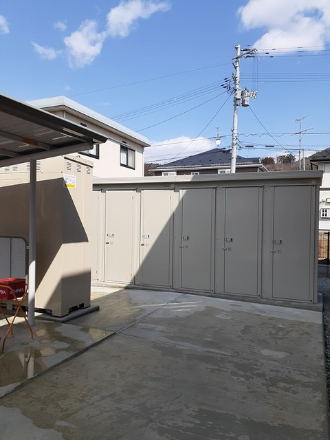 コクーン・カナサのその他