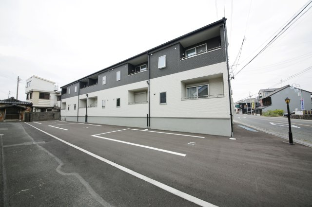 チッタ大野町の駐車場