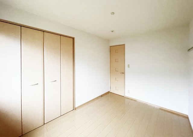 アクシス南島田　B棟の居間・リビング