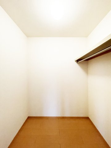 アクシス南島田　B棟の収納