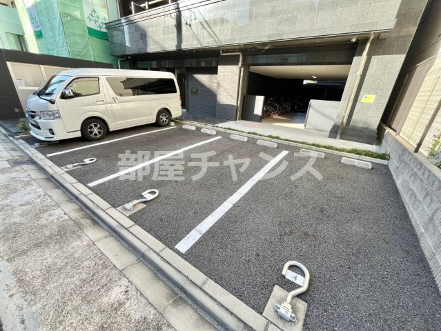 メインステージ名古屋ノースマークの駐車場