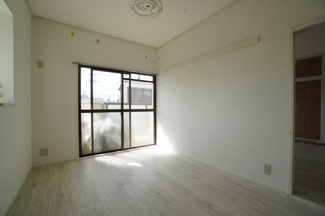 【洋室】 | グリーンコーポ真塩