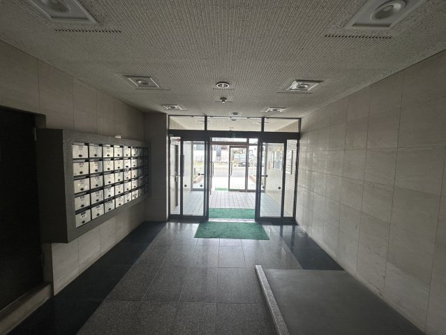 レヂオンス仙台南のエントランス