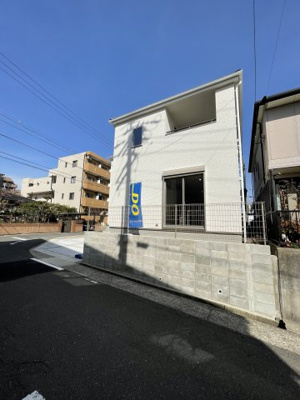【外観】 | Livele Garden.S　千種区新西　全１棟＜仲介手数料無料＞千代田橋小・千種中　新築一戸建て | 〈内覧予約キャンペーン実施中！〉マックスバリュde住まい相談までご連絡下さい。