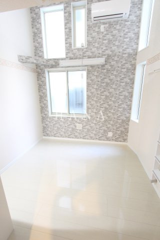 ユナイト南太田エグラントの居間・リビング|同物件の参考写真です。