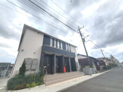 【外観】 | カーサ・ぺルラ | 外観は落ち着いています