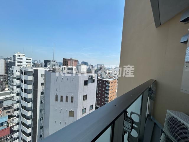 【バルコニー】 | ザ・パークハビオ荏原中延プレイス | 開放的で明るい空間を演出してくれるバルコニーです