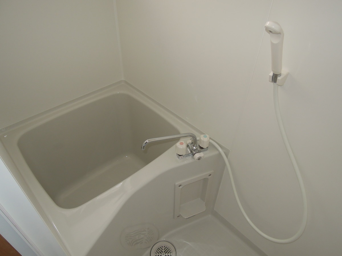 津崎アパートAの浴室