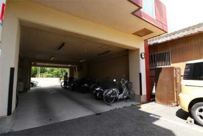 【エントランス】 | サンフレンド長坂 | サンフレンド長坂