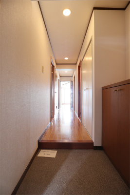 【玄関】 | サンフレンド長坂 | サンフレンド長坂