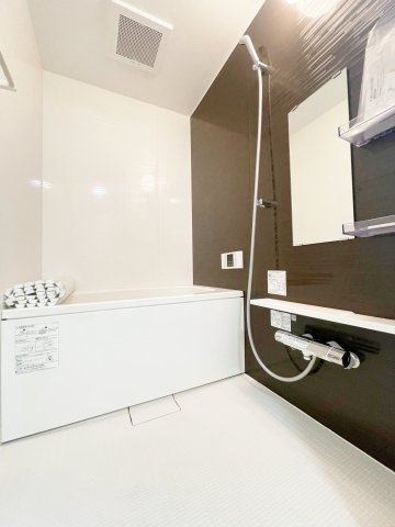 駅近＆３沿線利用可能●リフォーム完了の美室●南向き３ＬＤＫ●ペット飼育可能●ユニ宇治マンション１号棟の浴室|浴室