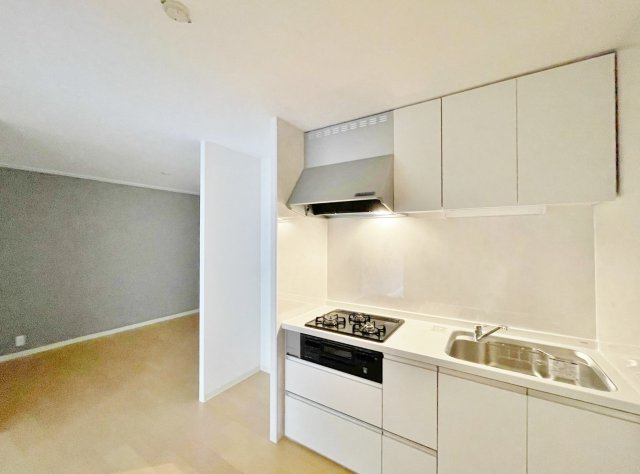 駅近＆３沿線利用可能●リフォーム完了の美室●南向き３ＬＤＫ●ペット飼育可能●ユニ宇治マンション１号棟の居間・リビング|リビング