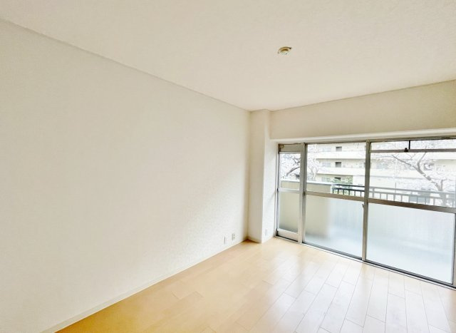 駅近＆３沿線利用可能●リフォーム完了の美室●南向き３ＬＤＫ●ペット飼育可能●ユニ宇治マンション１号棟の洋室|洋室