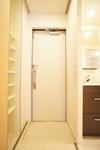 川崎市多摩区登戸のアパートの玄関