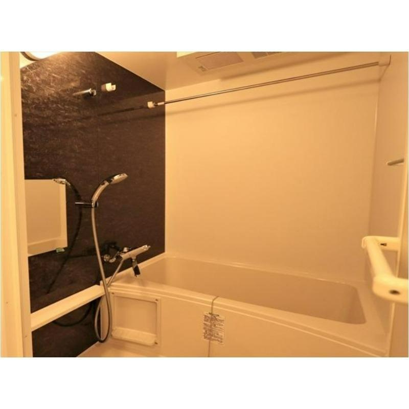 川崎市中原区新城中町の賃貸マンションの浴室