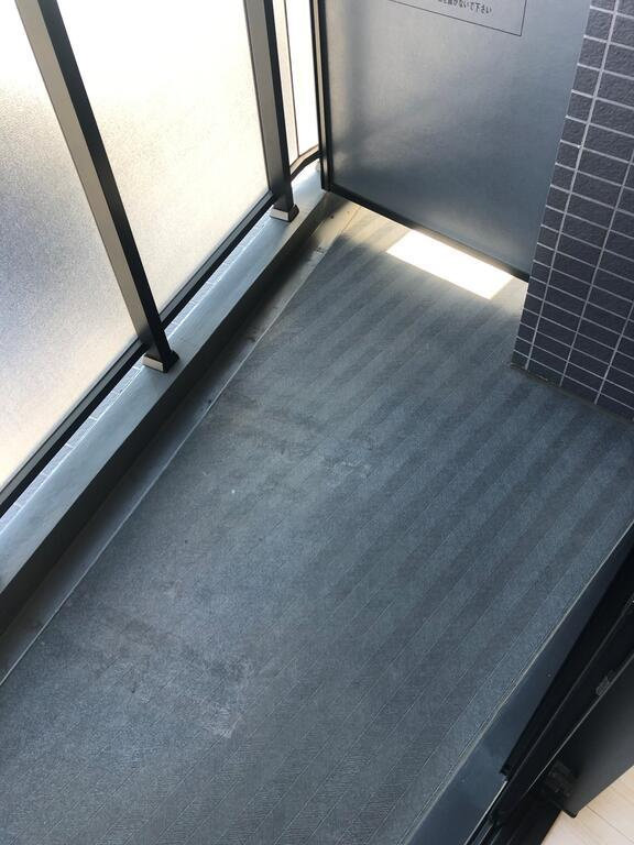 川崎市多摩区登戸の賃貸マンションのバルコニー