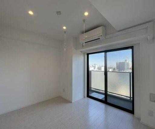 川崎市多摩区登戸の賃貸マンションの居間・リビング