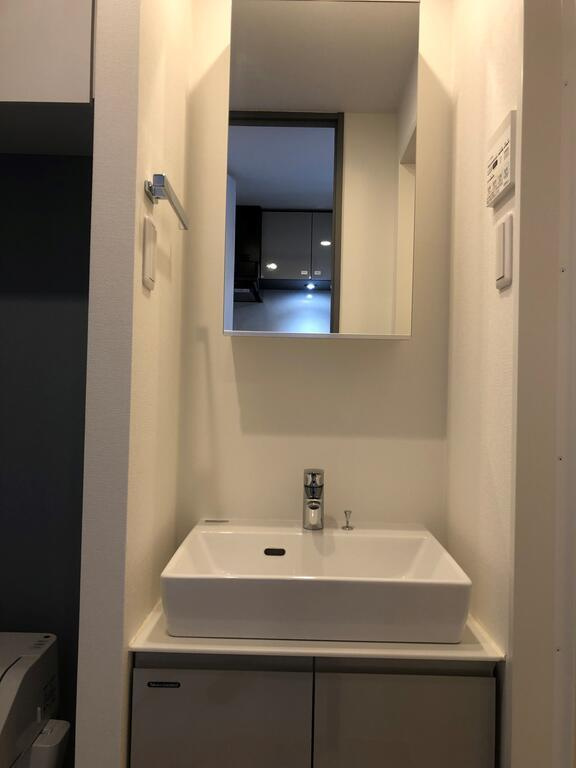 川崎市多摩区登戸の賃貸マンションの洗面所