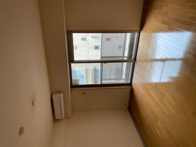 川崎市多摩区中野島４丁目の賃貸マンションの居間・リビング