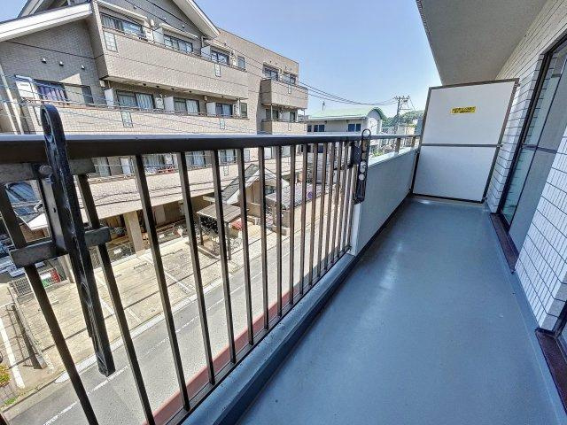 川崎市多摩区宿河原２丁目の賃貸マンションのバルコニー