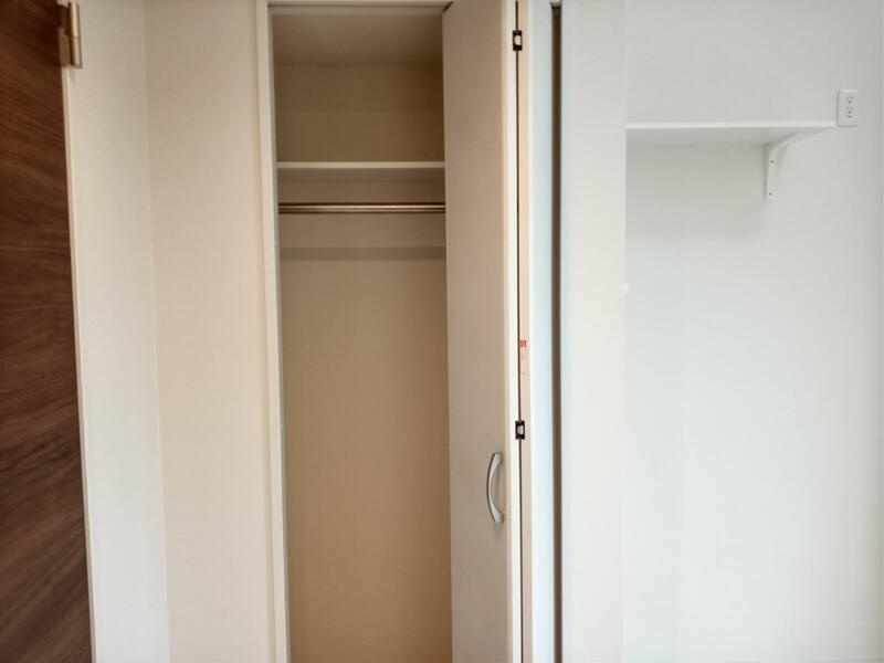 川崎市麻生区高石１丁目のアパートの収納