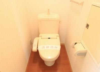川崎市多摩区登戸新町のアパートのトイレ