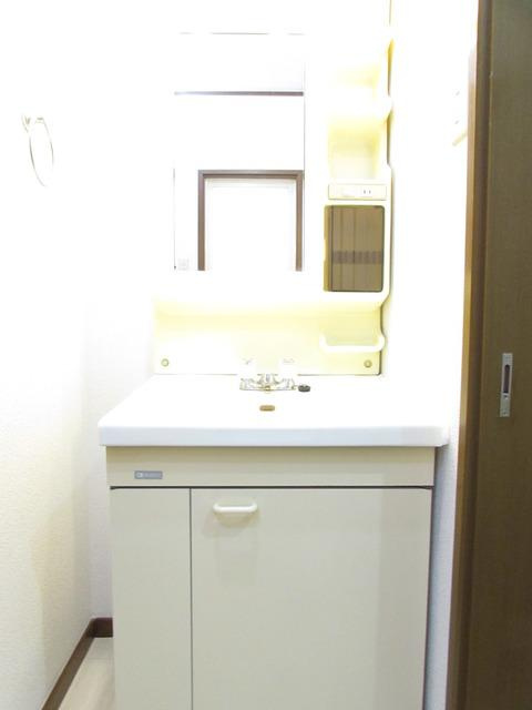 パティオ陣屋Iの洗面所