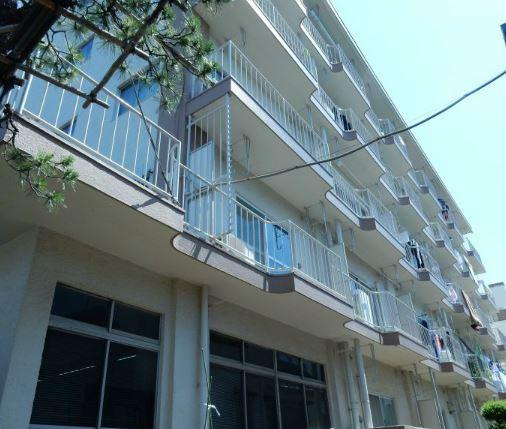 川崎市多摩区登戸の賃貸マンションの外観