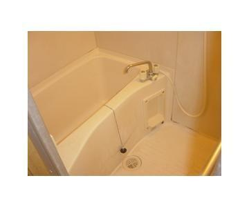 川崎市多摩区登戸の賃貸マンションの浴室