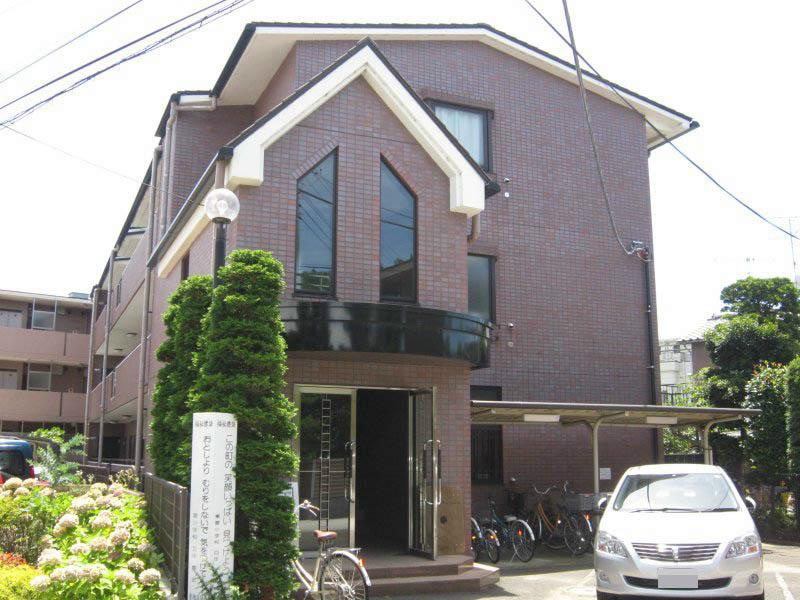 川崎市多摩区菅稲田堤１丁目の賃貸マンションの外観