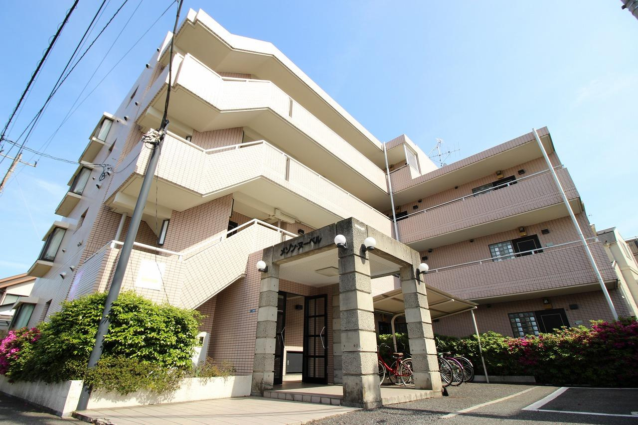 川崎市多摩区菅北浦３丁目の賃貸マンションの外観