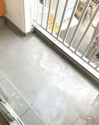 川崎市多摩区東生田１丁目の賃貸マンションのバルコニー