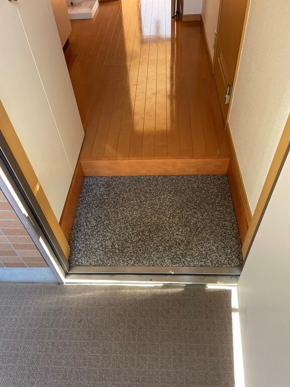 川崎市多摩区登戸の賃貸マンションの玄関