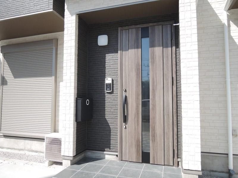 川崎市多摩区生田２丁目のタウンの玄関