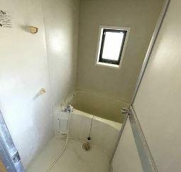 川崎市多摩区西生田１丁目のアパートの浴室