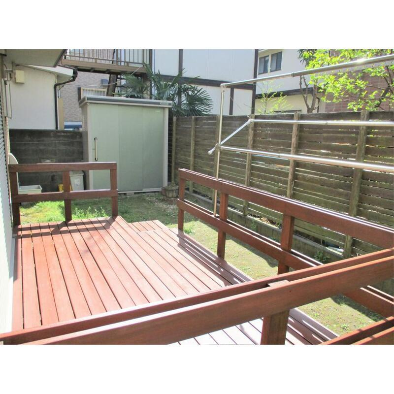 猪方３丁目貸家のバルコニー