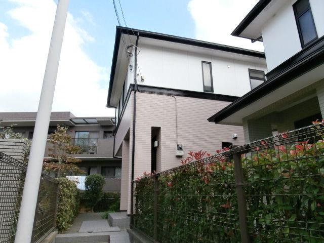 川崎市麻生区高石５丁目の一戸建て