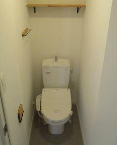 川崎市多摩区枡形６丁目の賃貸マンションのトイレ