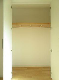 川崎市多摩区枡形６丁目の賃貸マンションの収納