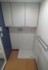 狛江市和泉本町１丁目の賃貸マンションの収納