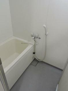 川崎市多摩区栗谷３丁目の賃貸マンションの浴室