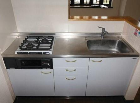 狛江市中和泉１丁目のアパートのキッチン