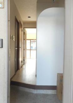 川崎市多摩区東生田１丁目の賃貸マンションの玄関