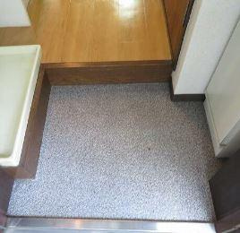 菱和パレス向ケ丘遊園の玄関