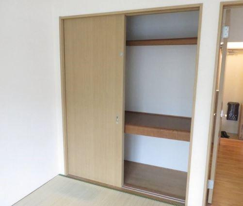 川崎市多摩区登戸のアパートの収納