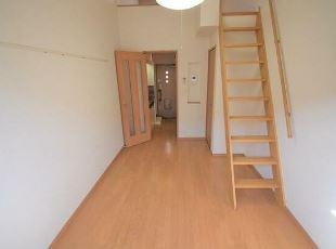 プリムローズの居間・リビング